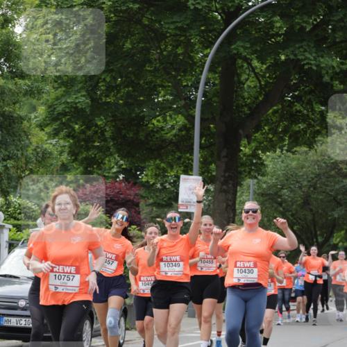 15.06.2025 - REWE Women's Run Jannik Wohlers http://msf.ph/oto/7944665 15.06.2025 08:29:30 Laufen 10, 10757, 457, 15, 20, 10455, 10349, 10430, 1045, 33 meine-sportfotos.de