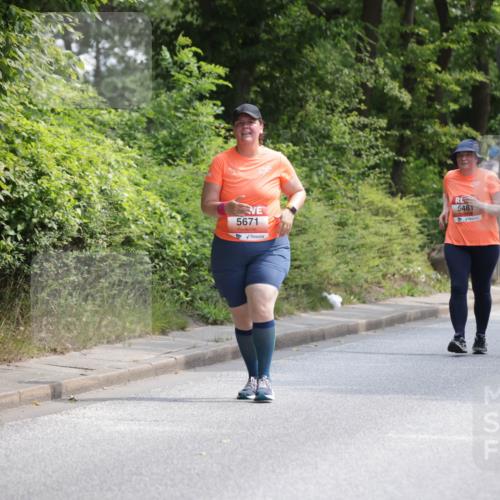 15.06.2025 - REWE Women's Run Jannik Wohlers http://msf.ph/oto/7944671 15.06.2025 10:18:00 Laufen 5671, 5481 meine-sportfotos.de