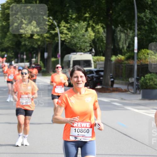 15.06.2025 - REWE Women's Run Jannik Wohlers http://msf.ph/oto/7944673 15.06.2025 09:43:51 Laufen 1058, 10860 meine-sportfotos.de