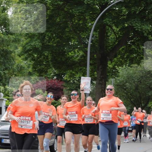 15.06.2025 - REWE Women's Run Jannik Wohlers http://msf.ph/oto/7944693 15.06.2025 08:29:30 Laufen 10757, 10430, 10349, 457, 10455, 10454 meine-sportfotos.de