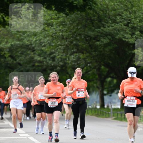 15.06.2025 - REWE Women's Run Dr. Thomas Lammeyer http://msf.ph/oto/7944731 15.06.2025 09:22:29 Laufen 10645, 105, 10541, 10128, 10764, 10465 meine-sportfotos.de
