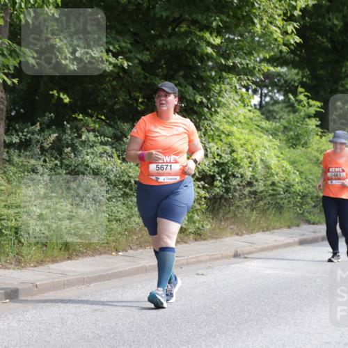 15.06.2025 - REWE Women's Run Jannik Wohlers http://msf.ph/oto/7944734 15.06.2025 10:18:05 Laufen 5671, 5481 meine-sportfotos.de