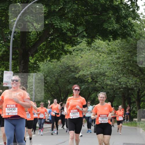 15.06.2025 - REWE Women's Run Jannik Wohlers http://msf.ph/oto/7944740 15.06.2025 08:29:31 Laufen 15, 20, 10430, 33, 10077, 10078 meine-sportfotos.de