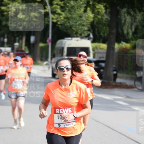 15.06.2025 - REWE Women's Run Jannik Wohlers http://msf.ph/oto/7944741 15.06.2025 09:43:53 Laufen 21, 10 meine-sportfotos.de