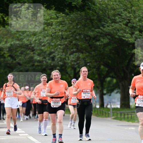 15.06.2025 - REWE Women's Run Dr. Thomas Lammeyer http://msf.ph/oto/7944763 15.06.2025 09:22:30 Laufen 10541, 10764 meine-sportfotos.de