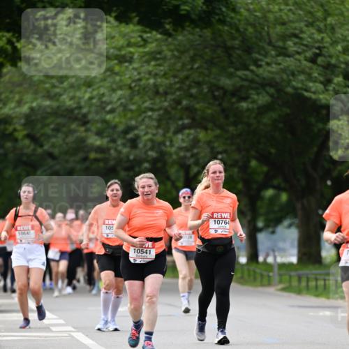 15.06.2025 - REWE Women's Run Dr. Thomas Lammeyer http://msf.ph/oto/7944773 15.06.2025 09:22:30 Laufen 105, 10645, 10541, 10764 meine-sportfotos.de