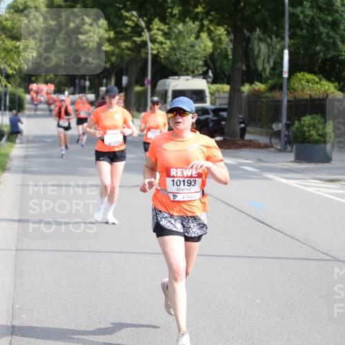 15.06.2025 - REWE Women's Run Jannik Wohlers http://msf.ph/oto/7944774 15.06.2025 09:43:56 Laufen 10193 meine-sportfotos.de