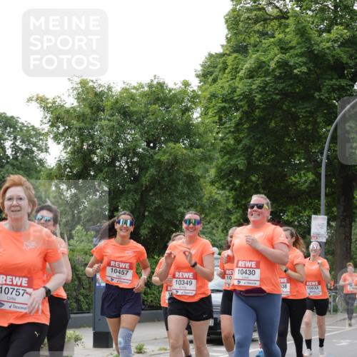 15.06.2025 - REWE Women's Run Jannik Wohlers http://msf.ph/oto/7944806 15.06.2025 08:29:32 Laufen 10757, 10430, 10457, 10, 10349, 638, 10833 meine-sportfotos.de