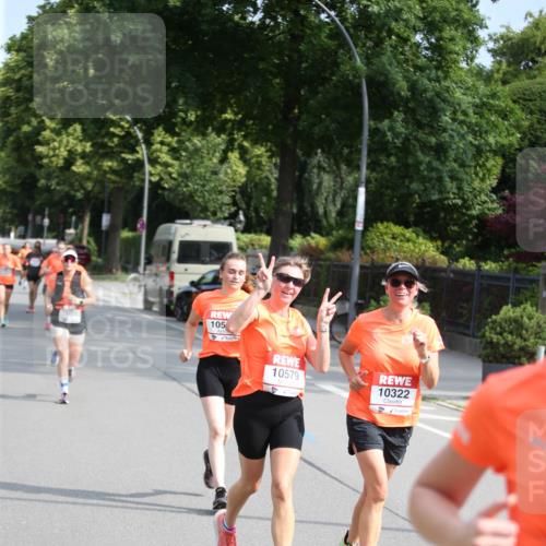 15.06.2025 - REWE Women's Run Jannik Wohlers http://msf.ph/oto/7944825 15.06.2025 09:44:00 Laufen 105, 10579, 10322 meine-sportfotos.de