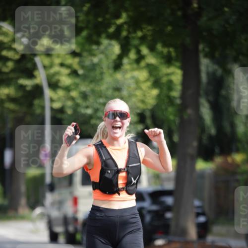 15.06.2025 - REWE Women's Run Jannik Wohlers http://msf.ph/oto/7944874 15.06.2025 08:47:55 Laufen  meine-sportfotos.de