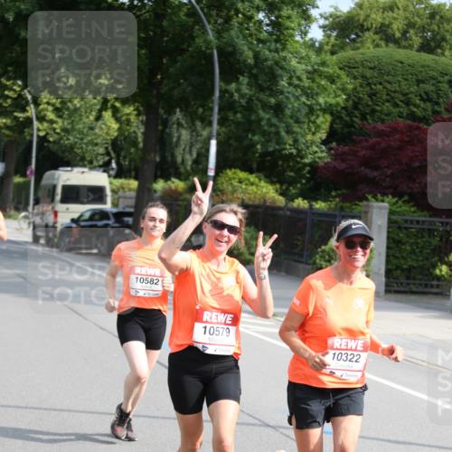 15.06.2025 - REWE Women's Run Jannik Wohlers http://msf.ph/oto/7944877 15.06.2025 09:44:00 Laufen 10582, 10579, 10322 meine-sportfotos.de