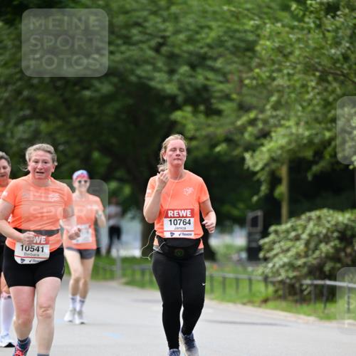 15.06.2025 - REWE Women's Run Dr. Thomas Lammeyer http://msf.ph/oto/7944901 15.06.2025 09:22:33 Laufen 10541, 10764 meine-sportfotos.de