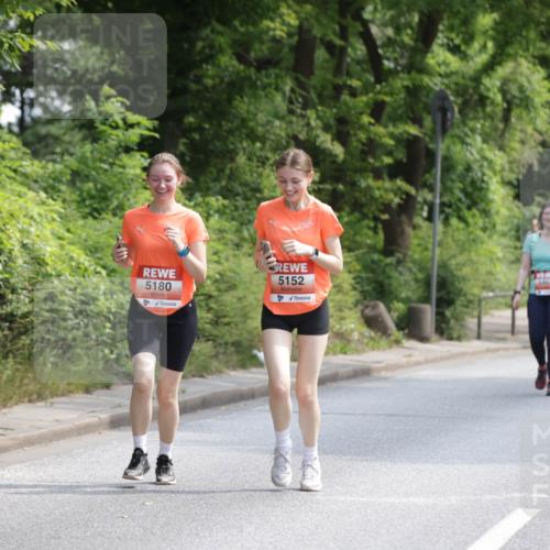 15.06.2025 - REWE Women's Run Jannik Wohlers http://msf.ph/oto/7944903 15.06.2025 10:18:19 Laufen 5180, 5152, 5463 meine-sportfotos.de