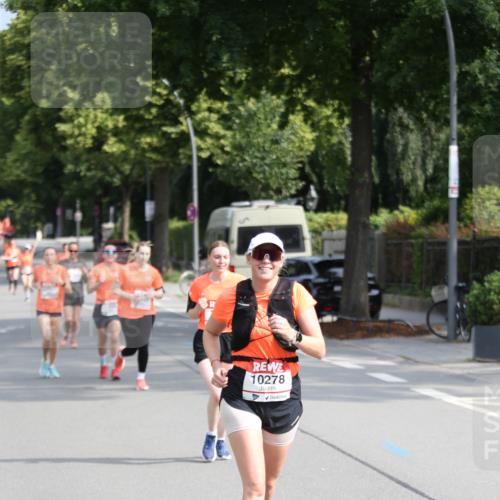 15.06.2025 - REWE Women's Run Jannik Wohlers http://msf.ph/oto/7944924 15.06.2025 09:44:02 Laufen 10278 meine-sportfotos.de