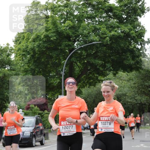 15.06.2025 - REWE Women's Run Jannik Wohlers http://msf.ph/oto/7944932 15.06.2025 08:29:34 Laufen 10833, 10077, 10078 meine-sportfotos.de
