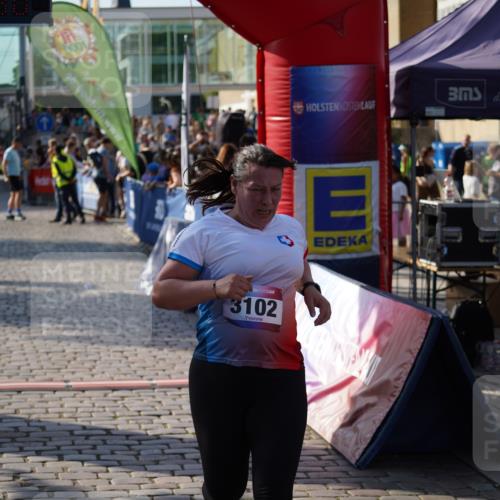 13.06.2025 - Holstenköstenlauf Felixshl http://msf.ph/oto/7944967 13.06.2025 18:10:31 Laufen 2921, 3102 meine-sportfotos.de