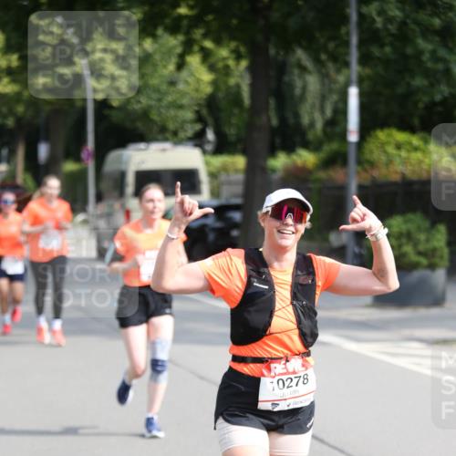 15.06.2025 - REWE Women's Run Jannik Wohlers http://msf.ph/oto/7944977 15.06.2025 09:44:03 Laufen 10278 meine-sportfotos.de