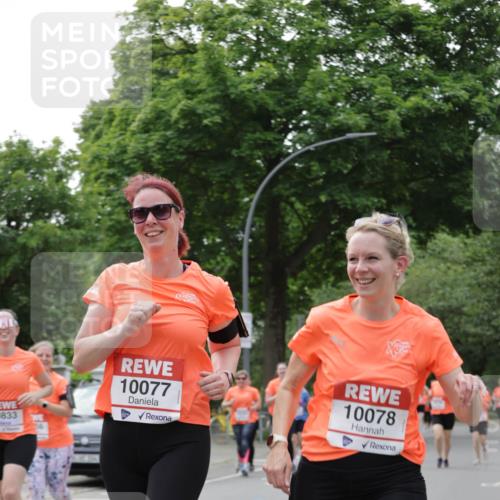 15.06.2025 - REWE Women's Run Jannik Wohlers http://msf.ph/oto/7944995 15.06.2025 08:29:34 Laufen 0833, 10077, 10078 meine-sportfotos.de