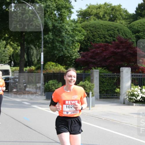 15.06.2025 - REWE Women's Run Jannik Wohlers http://msf.ph/oto/7945042 15.06.2025 09:44:05 Laufen 1029 meine-sportfotos.de