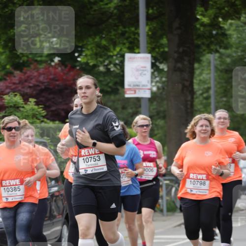 15.06.2025 - REWE Women's Run Jannik Wohlers http://msf.ph/oto/7945086 15.06.2025 08:29:37 Laufen 10385, 10753, 2006, 09, 10798 meine-sportfotos.de