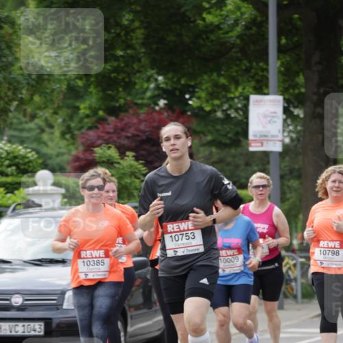 15.06.2025 - REWE Women's Run Jannik Wohlers http://msf.ph/oto/7945112 15.06.2025 08:29:37 Laufen 1043, 10385, 10753, 10009, 10798 meine-sportfotos.de