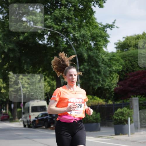15.06.2025 - REWE Women's Run Jannik Wohlers http://msf.ph/oto/7945134 15.06.2025 08:48:02 Laufen 20 meine-sportfotos.de