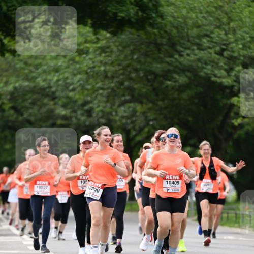 15.06.2025 - REWE Women's Run Dr. Thomas Lammeyer http://msf.ph/oto/7945149 15.06.2025 09:22:43 Laufen 369, 105, 10257, 10350, 10405, 0261 meine-sportfotos.de