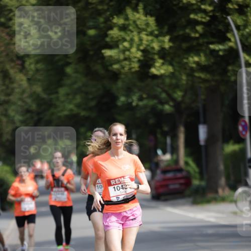15.06.2025 - REWE Women's Run Jannik Wohlers http://msf.ph/oto/7945156 15.06.2025 08:48:05 Laufen 10, 1043 meine-sportfotos.de