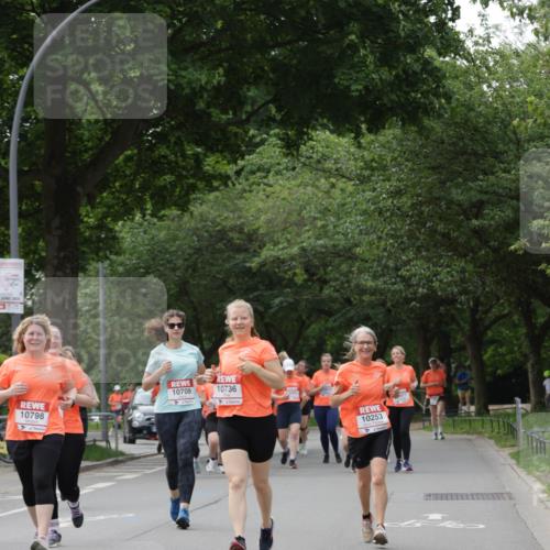 15.06.2025 - REWE Women's Run Jannik Wohlers http://msf.ph/oto/7945162 15.06.2025 08:29:38 Laufen 10709, 10736, 10798, 10253 meine-sportfotos.de