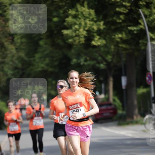 15.06.2025 - REWE Women's Run Jannik Wohlers http://msf.ph/oto/7945171 15.06.2025 08:48:05 Laufen 10431 meine-sportfotos.de