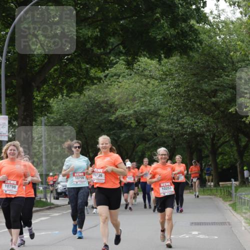 15.06.2025 - REWE Women's Run Jannik Wohlers http://msf.ph/oto/7945172 15.06.2025 08:29:38 Laufen 10798, 10709, 10253 meine-sportfotos.de