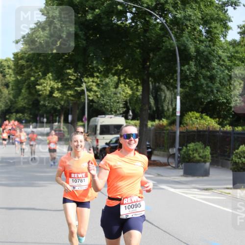 15.06.2025 - REWE Women's Run Jannik Wohlers http://msf.ph/oto/7945180 15.06.2025 09:44:09 Laufen 10781, 10095 meine-sportfotos.de