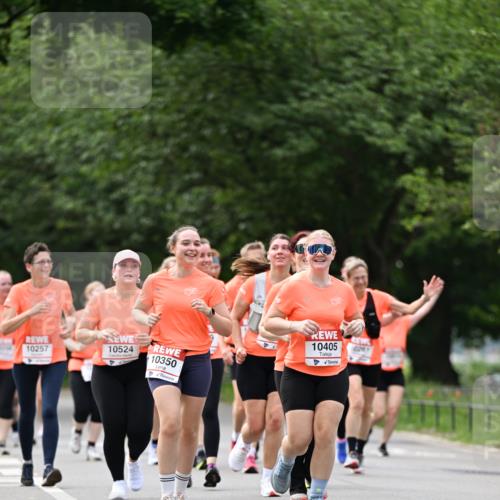 15.06.2025 - REWE Women's Run Dr. Thomas Lammeyer http://msf.ph/oto/7945188 15.06.2025 09:22:44 Laufen 10524, 10350, 10405 meine-sportfotos.de