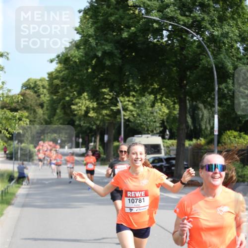 15.06.2025 - REWE Women's Run Jannik Wohlers http://msf.ph/oto/7945206 15.06.2025 09:44:09 Laufen 100, 10781, 10095 meine-sportfotos.de