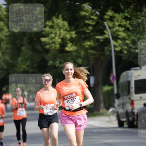 15.06.2025 - REWE Women's Run Jannik Wohlers http://msf.ph/oto/7945215 15.06.2025 08:48:06 Laufen 10431, 1049 meine-sportfotos.de