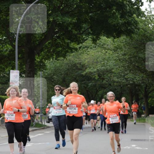 15.06.2025 - REWE Women's Run Jannik Wohlers http://msf.ph/oto/7945226 15.06.2025 08:29:39 Laufen 10798, 10709, 10736, 0292, 10253 meine-sportfotos.de