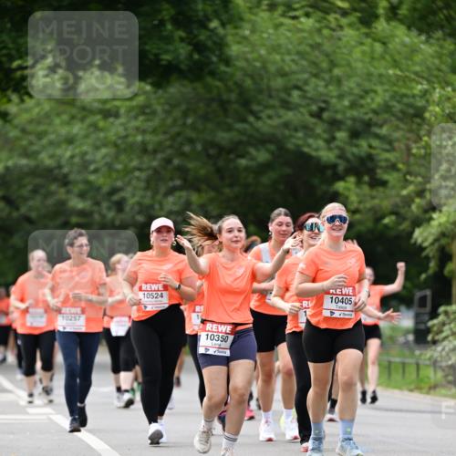 15.06.2025 - REWE Women's Run Dr. Thomas Lammeyer http://msf.ph/oto/7945235 15.06.2025 09:22:45 Laufen 10524, 10257, 10350, 10405, 4 meine-sportfotos.de