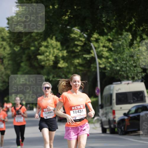 15.06.2025 - REWE Women's Run Jannik Wohlers http://msf.ph/oto/7945244 15.06.2025 08:48:07 Laufen 10495, 10431 meine-sportfotos.de