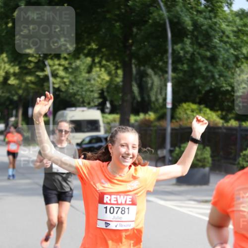 15.06.2025 - REWE Women's Run Jannik Wohlers http://msf.ph/oto/7945253 15.06.2025 09:44:10 Laufen  meine-sportfotos.de