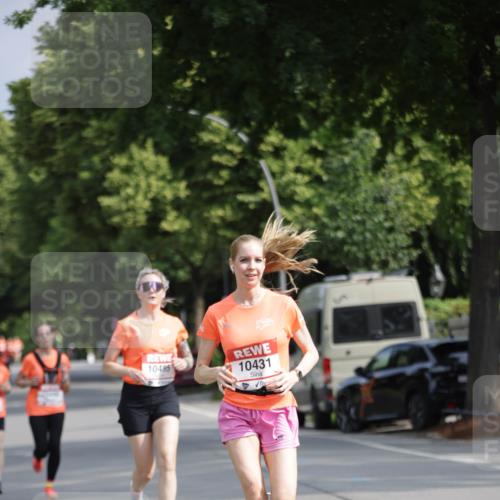 15.06.2025 - REWE Women's Run Jannik Wohlers http://msf.ph/oto/7945268 15.06.2025 08:48:07 Laufen 10431 meine-sportfotos.de