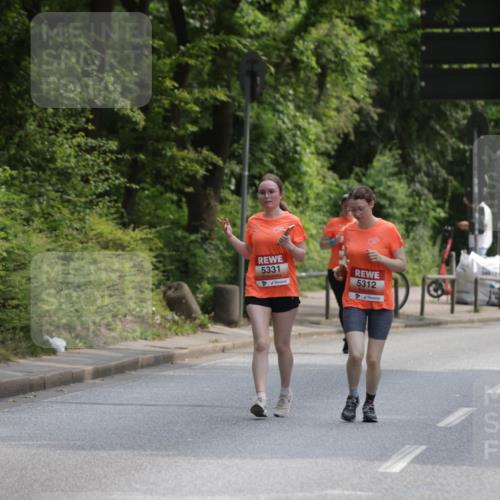 15.06.2025 - REWE Women's Run Jannik Wohlers http://msf.ph/oto/7945299 15.06.2025 10:18:32 Laufen 5331, 5312 meine-sportfotos.de