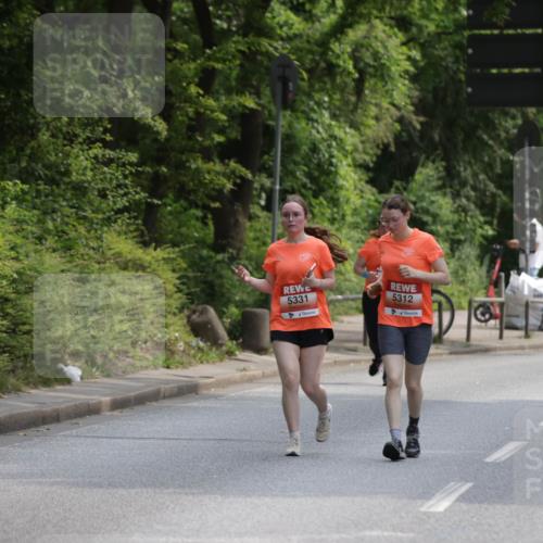 15.06.2025 - REWE Women's Run Jannik Wohlers http://msf.ph/oto/7945308 15.06.2025 10:18:32 Laufen 5331, 5312 meine-sportfotos.de