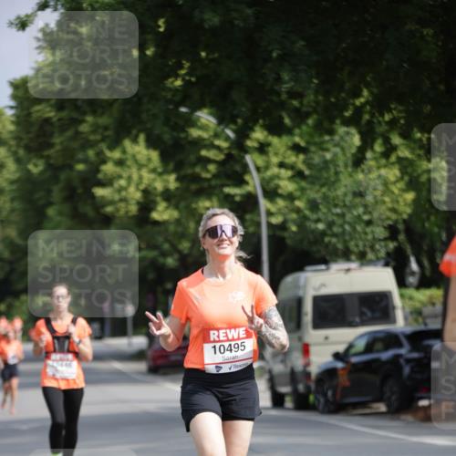 15.06.2025 - REWE Women's Run Jannik Wohlers http://msf.ph/oto/7945315 15.06.2025 08:48:08 Laufen 10495 meine-sportfotos.de