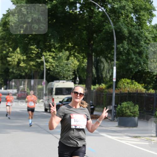 15.06.2025 - REWE Women's Run Jannik Wohlers http://msf.ph/oto/7945318 15.06.2025 09:44:11 Laufen 104 meine-sportfotos.de