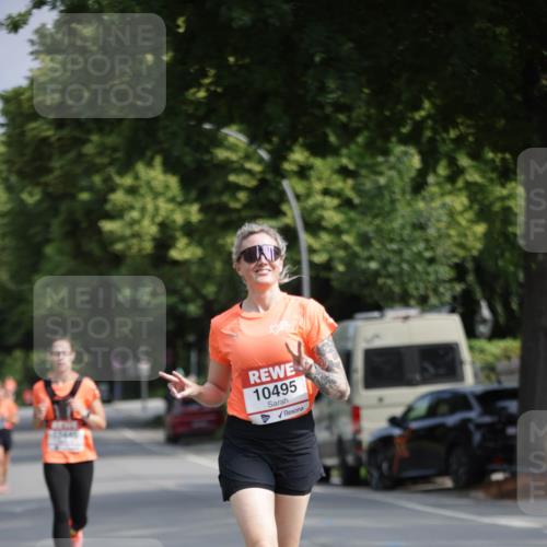 15.06.2025 - REWE Women's Run Jannik Wohlers http://msf.ph/oto/7945326 15.06.2025 08:48:09 Laufen 10495 meine-sportfotos.de