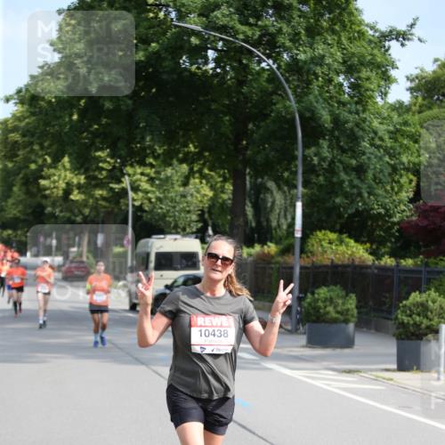15.06.2025 - REWE Women's Run Jannik Wohlers http://msf.ph/oto/7945334 15.06.2025 09:44:11 Laufen 10438 meine-sportfotos.de