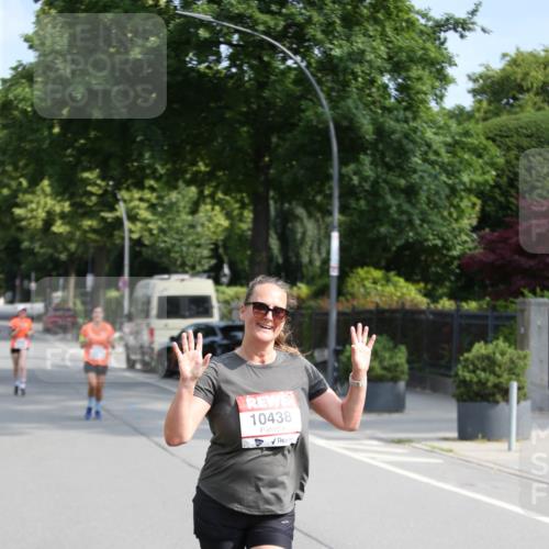 15.06.2025 - REWE Women's Run Jannik Wohlers http://msf.ph/oto/7945362 15.06.2025 09:44:12 Laufen 10438 meine-sportfotos.de