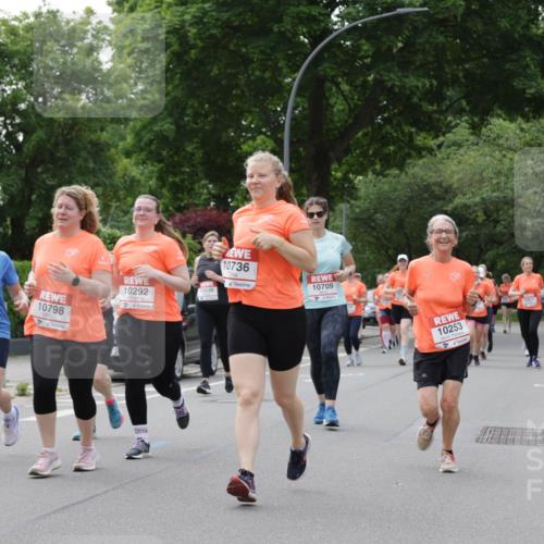 15.06.2025 - REWE Women's Run Jannik Wohlers http://msf.ph/oto/7945369 15.06.2025 08:29:41 Laufen 10009, 10798, 10736, 10292, 10536, 10709, 10253, 10817 meine-sportfotos.de