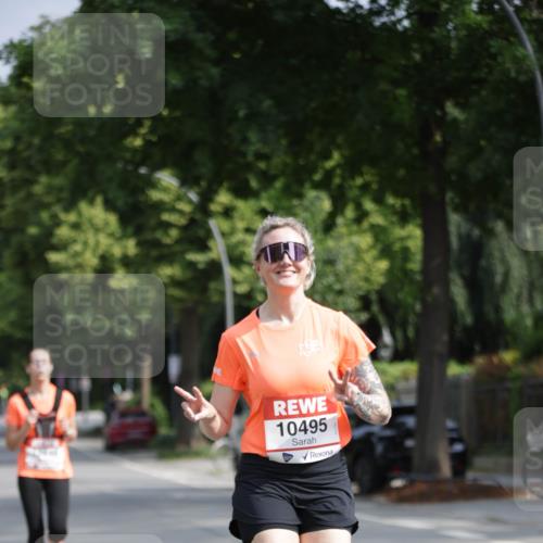 15.06.2025 - REWE Women's Run Jannik Wohlers http://msf.ph/oto/7945372 15.06.2025 08:48:09 Laufen 10495 meine-sportfotos.de