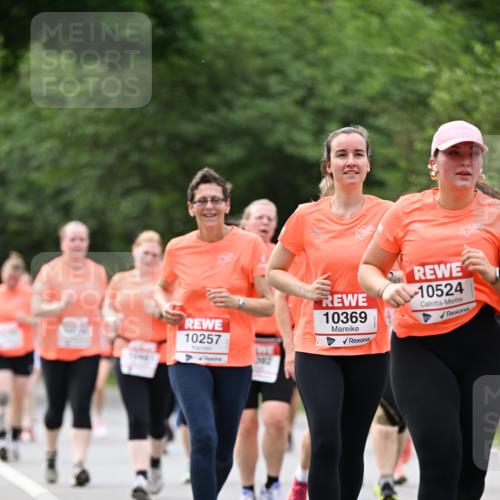 15.06.2025 - REWE Women's Run Dr. Thomas Lammeyer http://msf.ph/oto/7945409 15.06.2025 09:22:50 Laufen 10257, 38512, 10369, 10524 meine-sportfotos.de